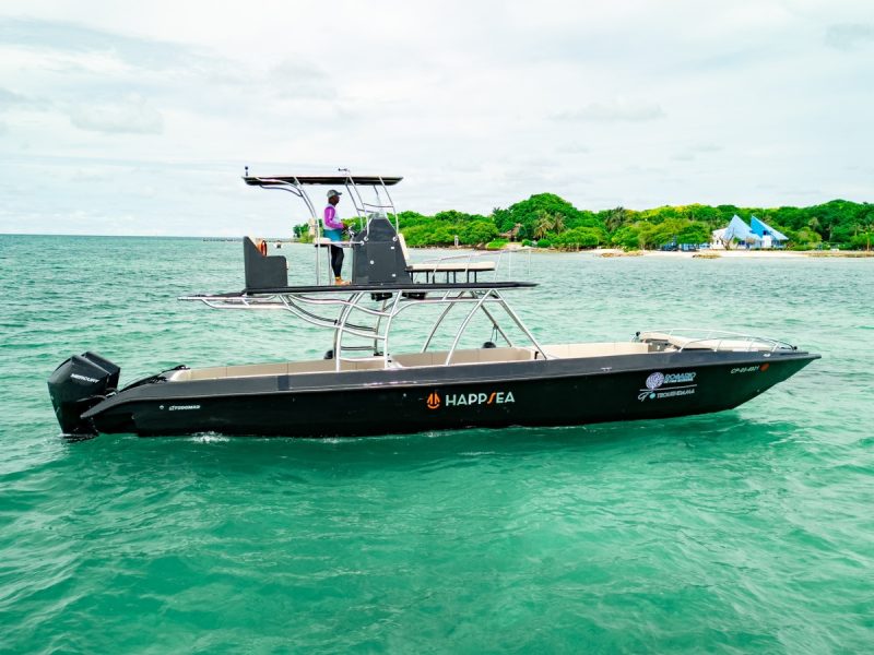 Bote Tritón deportivo para 40 personas | Foto aerea