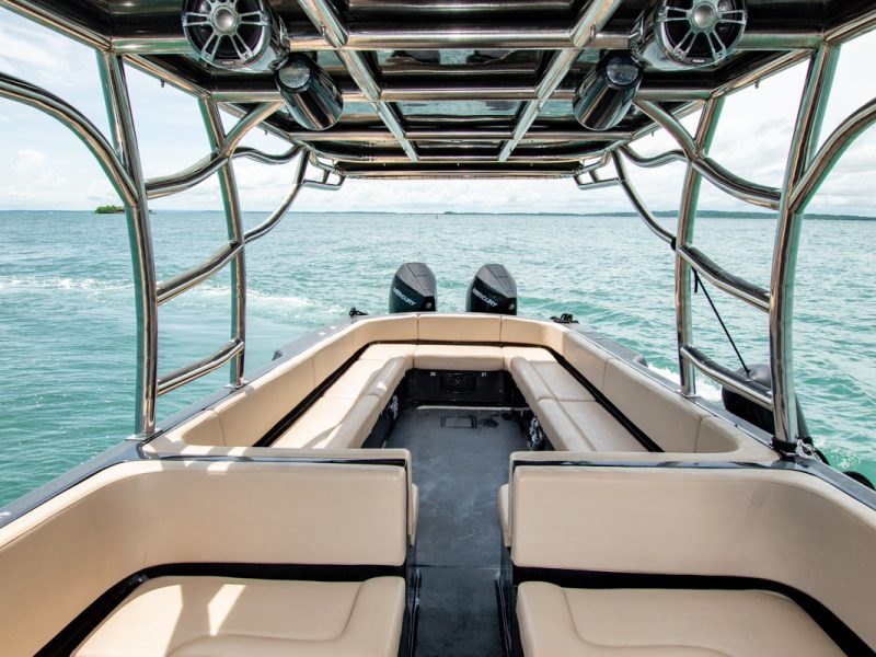 Bote Tritón deportivo para 40 personas | Foto interior