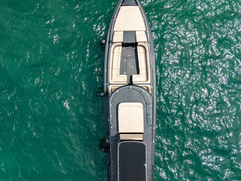 Bote Tritón deportivo para 40 personas | Foto desde arriba