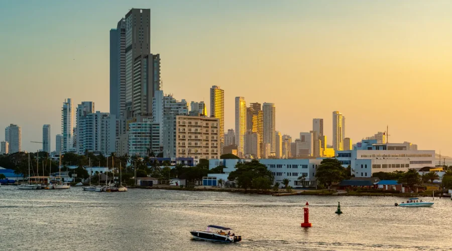Tour Bahía Cartagena en mejor tour para navegar al atardecer